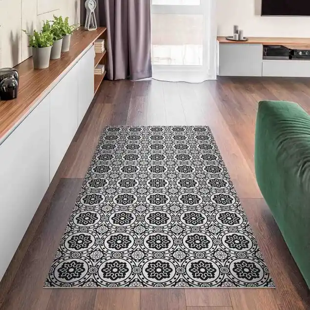Florale Fliesen schwarz-weiß                               Vinylteppich Preis Gesenkt