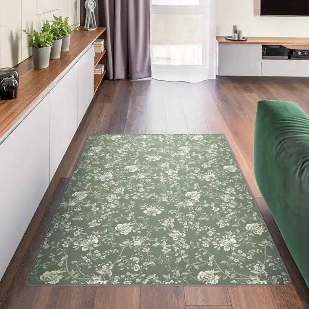 Aktuell Blumenranken auf Grün Teppich