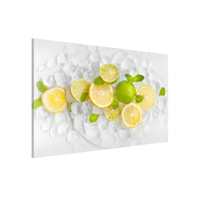 Zitrusfrüchte auf Eiswürfel Rabatt